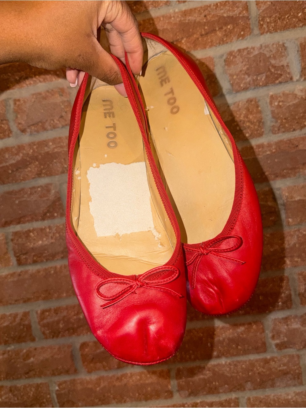 me too Red Leather Ballet Flats with Bow Accent